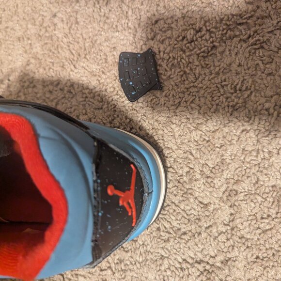 Travis Scott x Air Jordan 4 “Cactus Jack” - Picture 4 of 4